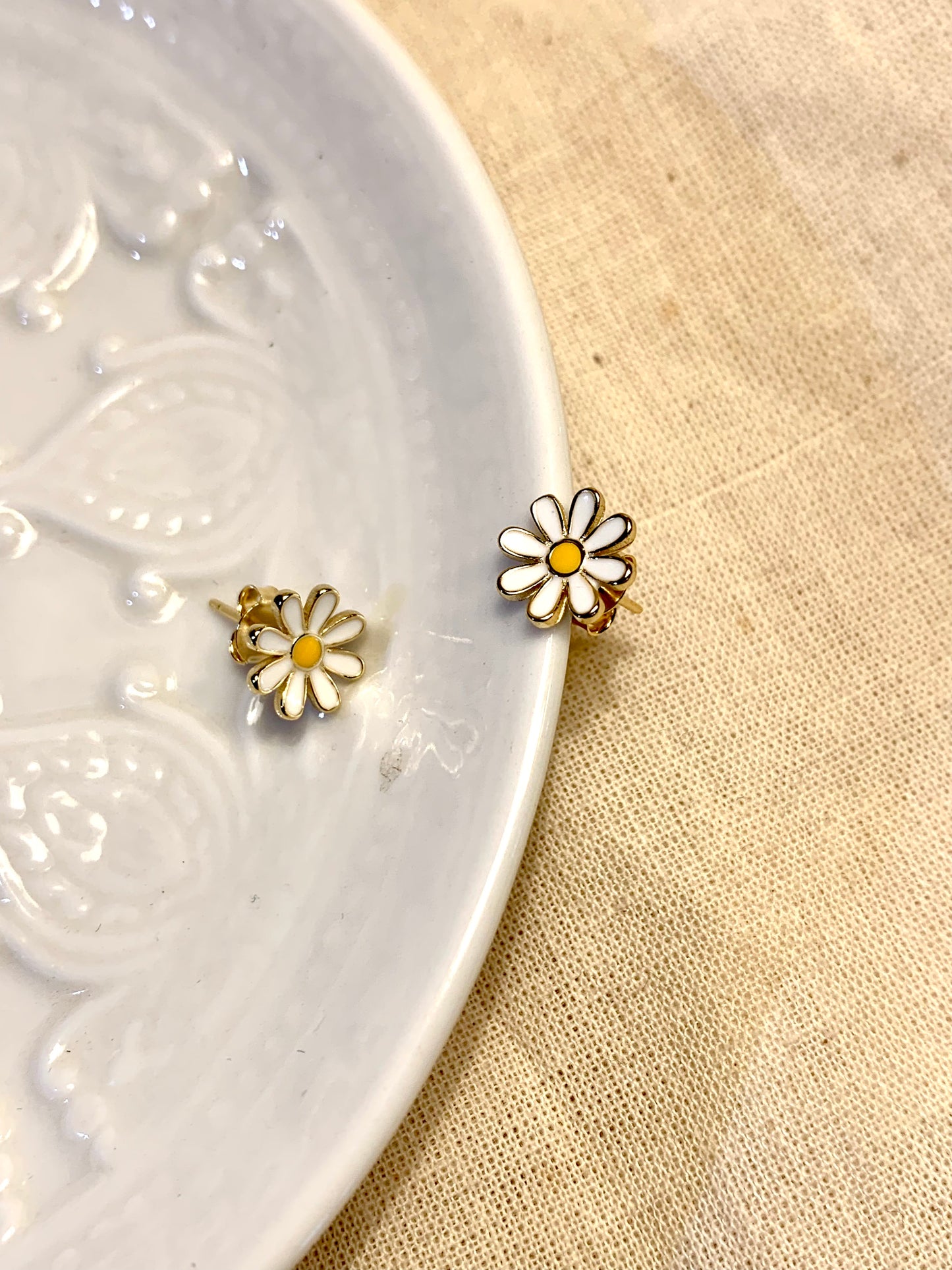 Arete Stud Flor Esmalte